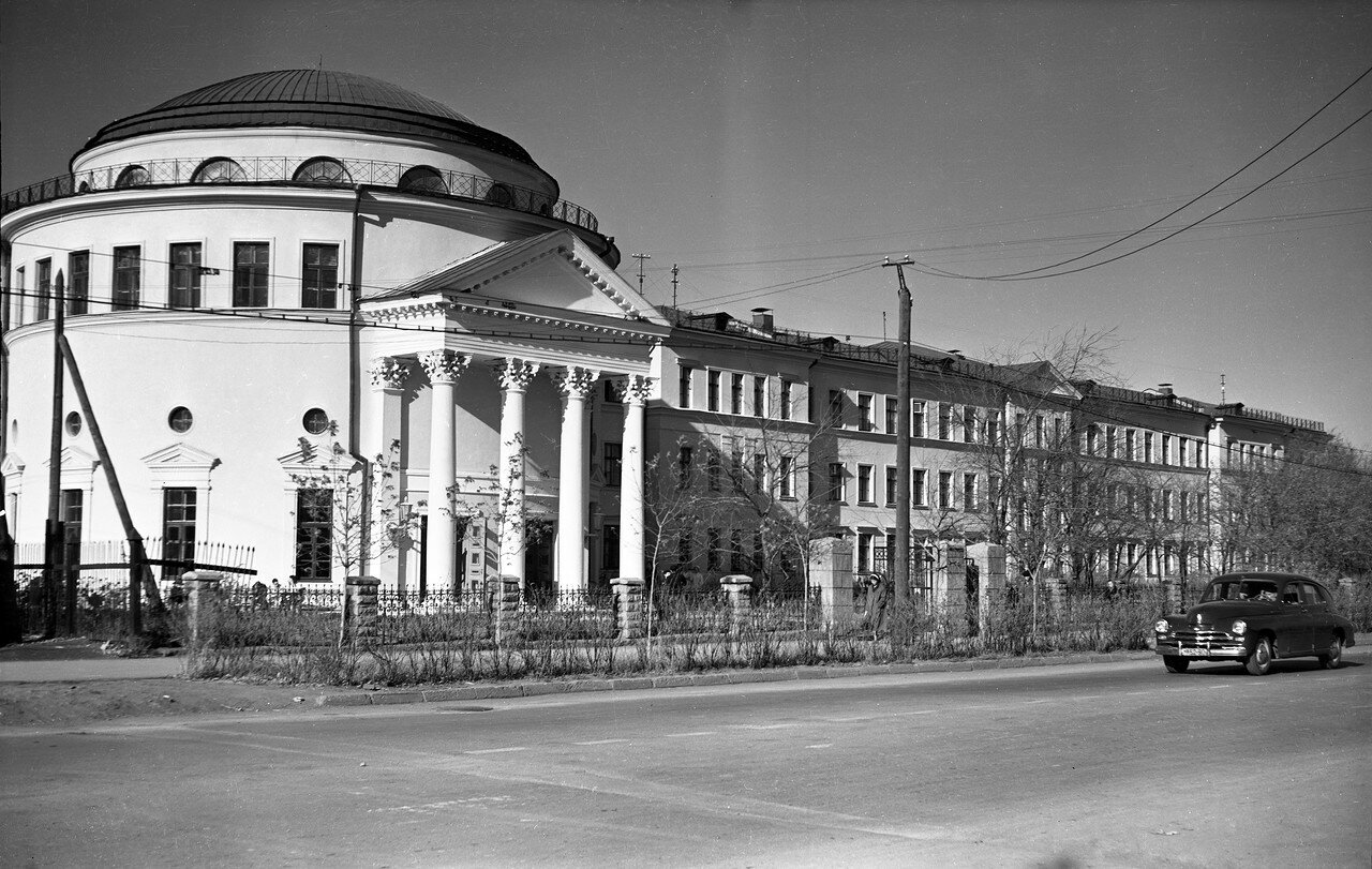 1956.jpg
