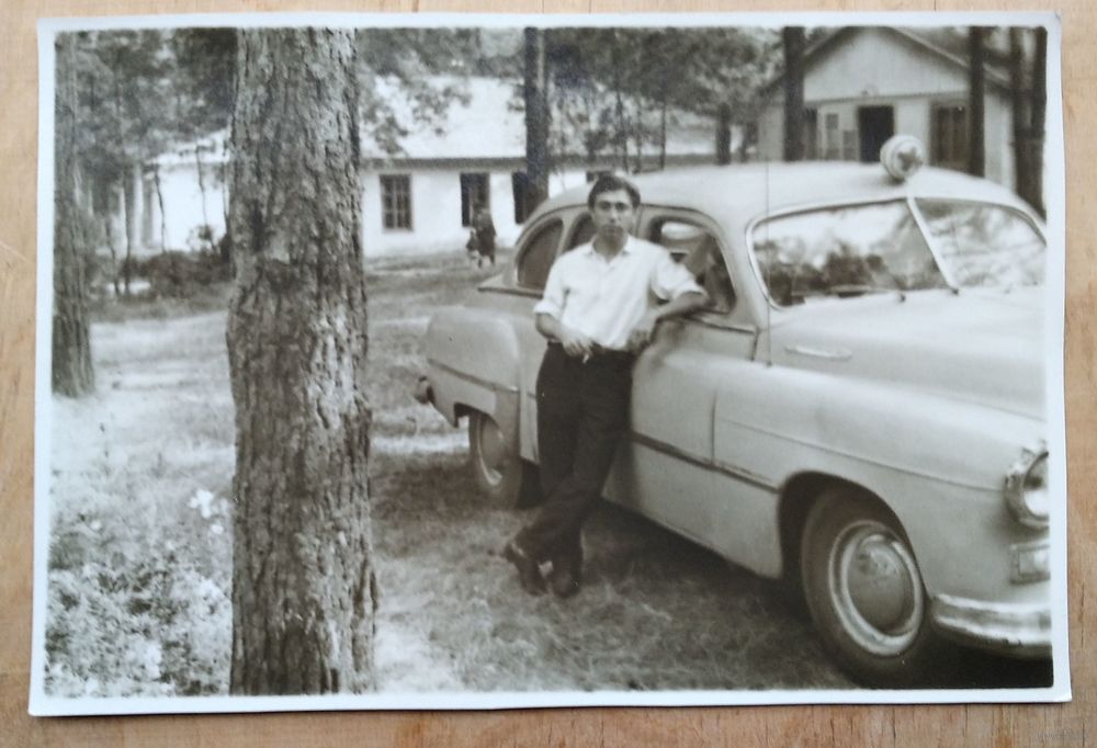 5041213462_0.jpg