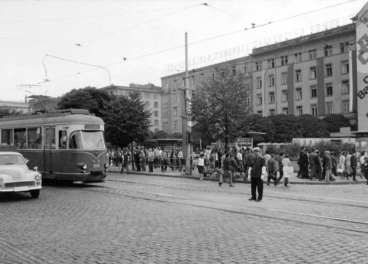 Sofia_street_1966.jpg
