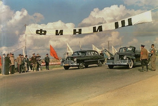 ЗИМ и ЗИС.jpg