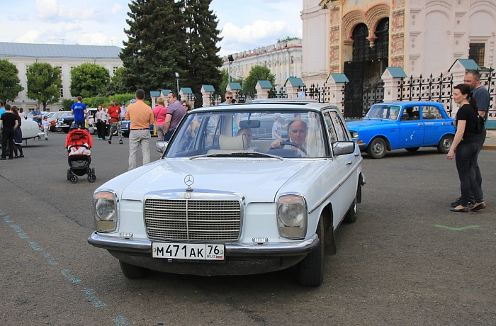 Ярославский авто. Ярославские машины. Машина Ярославль. Дорогое авто Ярославля. Автоклуб медведь Ярославль.